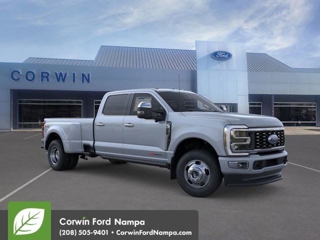 2025 Ford F-350SD Platinum