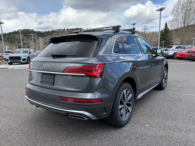 2024 Audi Q5 45 S line Premium photo 2