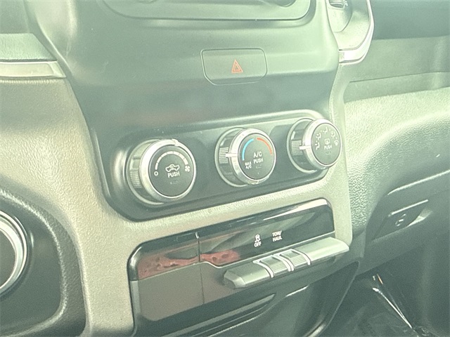 2022 Ram 1500 Big Horn Lone Star photo 17
