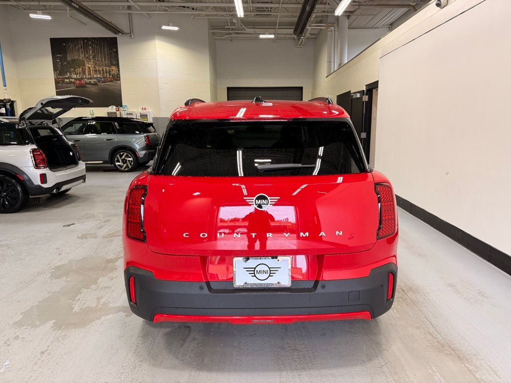 2025 Mini Cooper S ALL4 photo 4