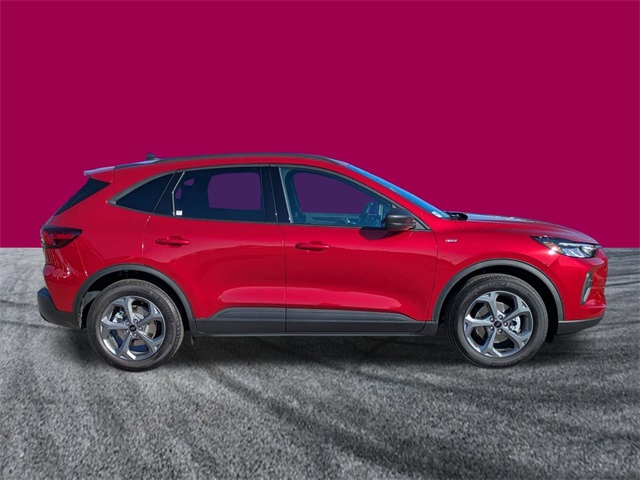 2025 Ford Escape ST-Line photo 2