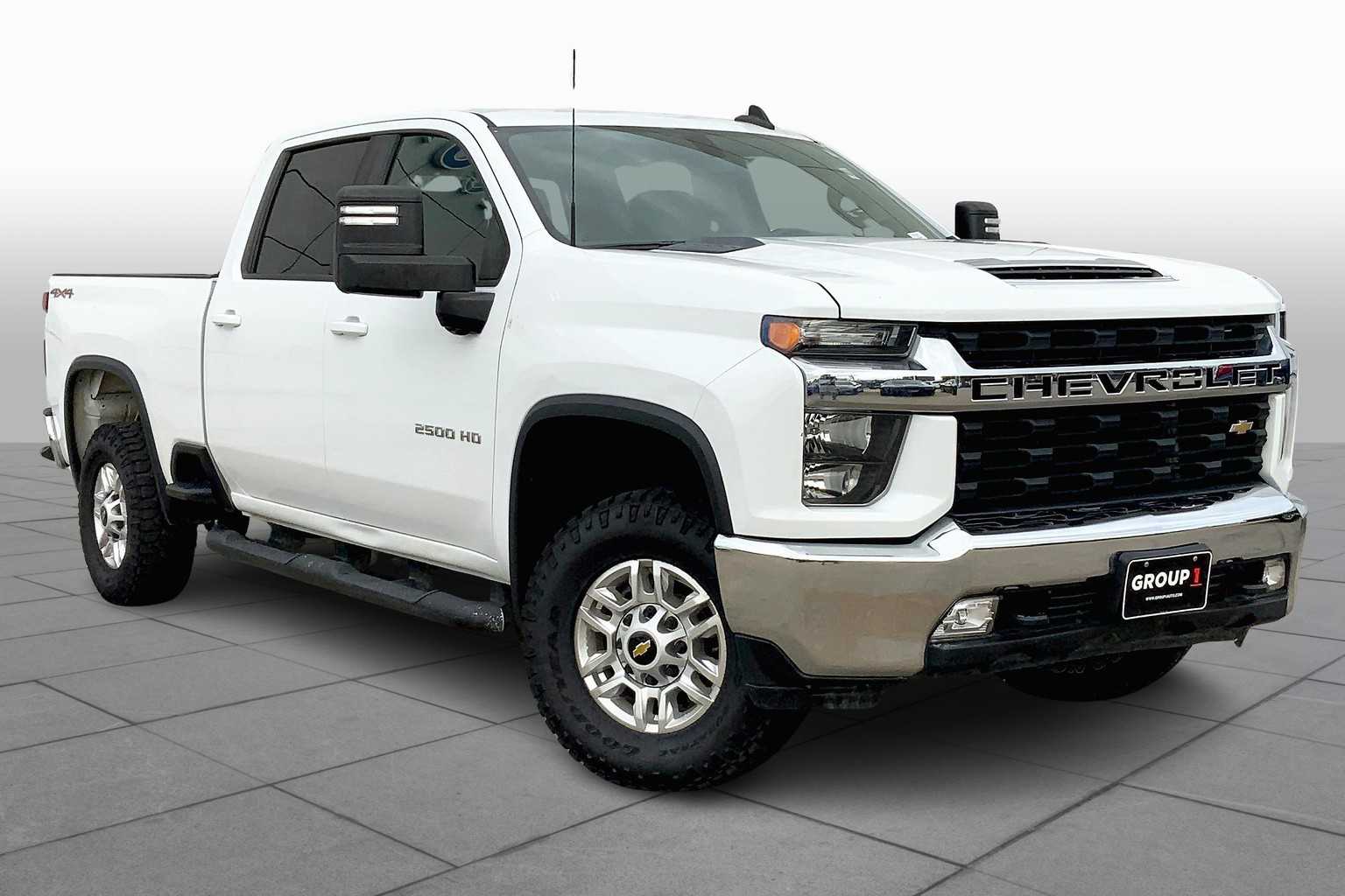 2020 Chevrolet Silverado 2500HD LT photo 4