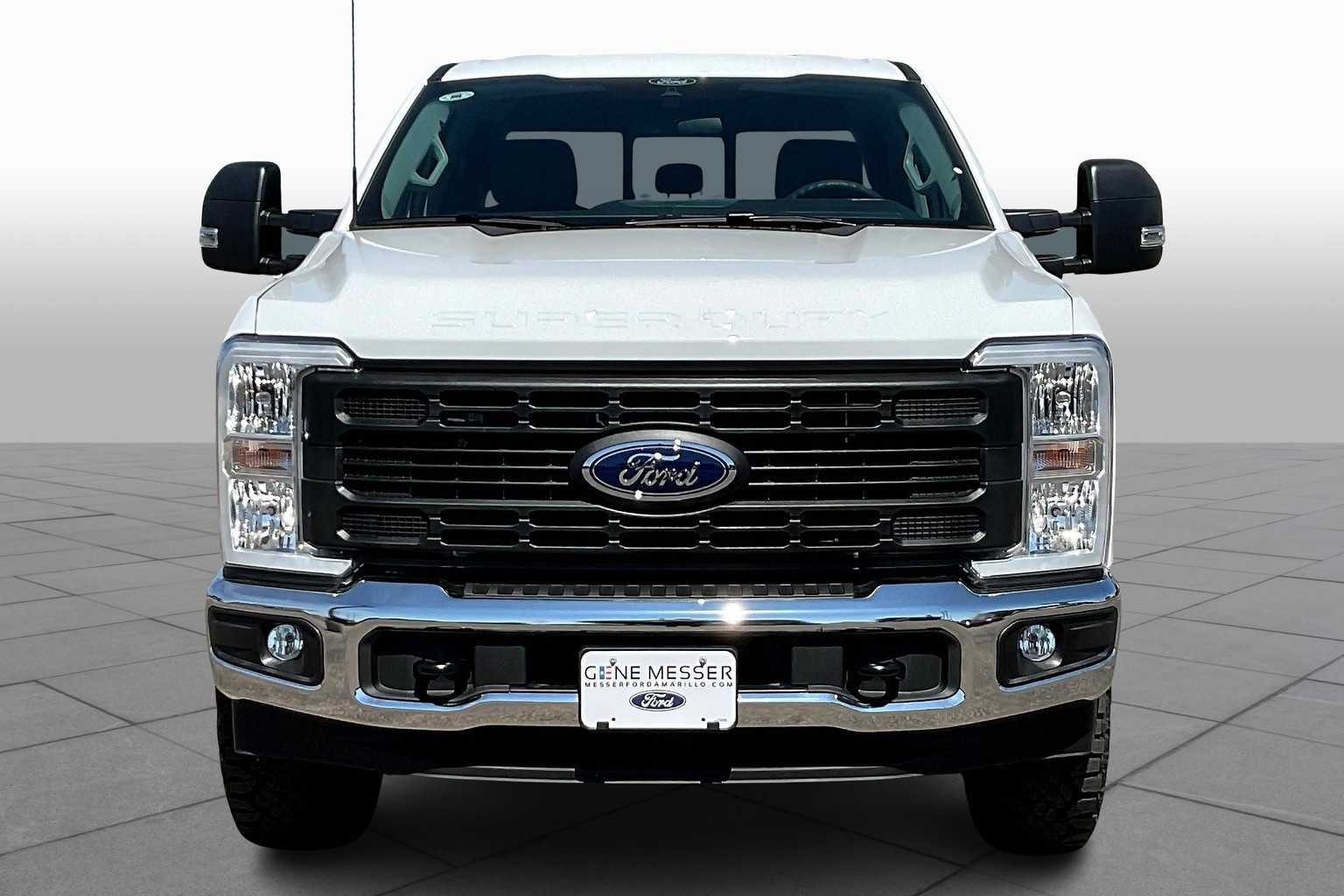 2025 Ford F-250 XL photo 3