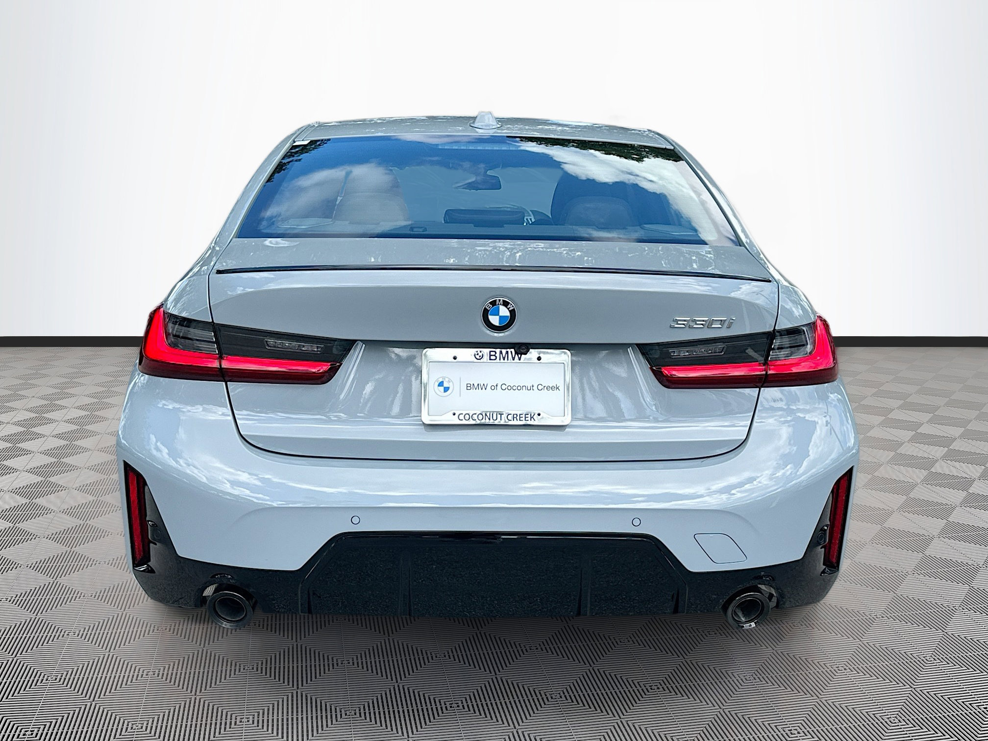 2026 Bmw 330i photo 6