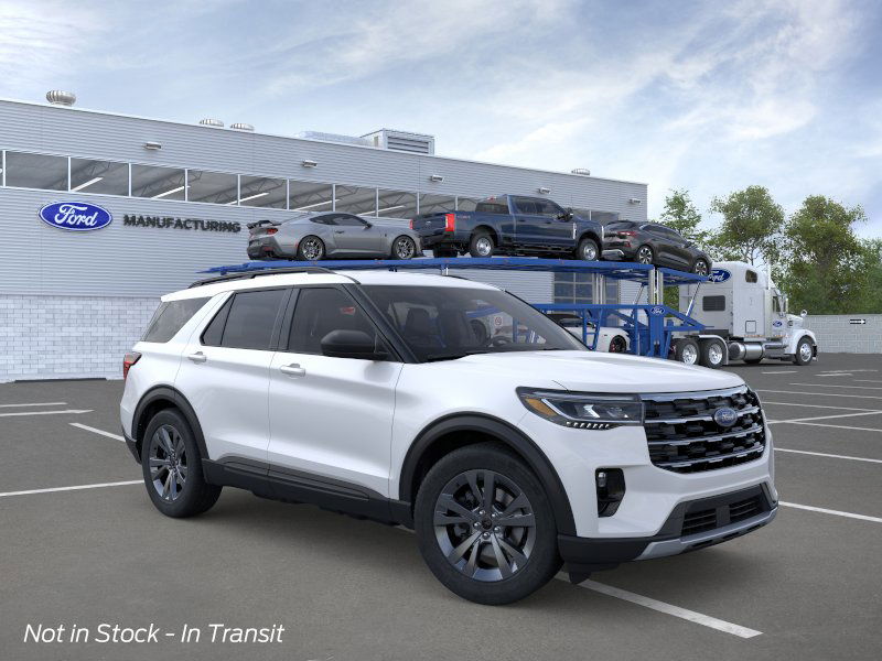 2026 Ford Explorer Active's photo