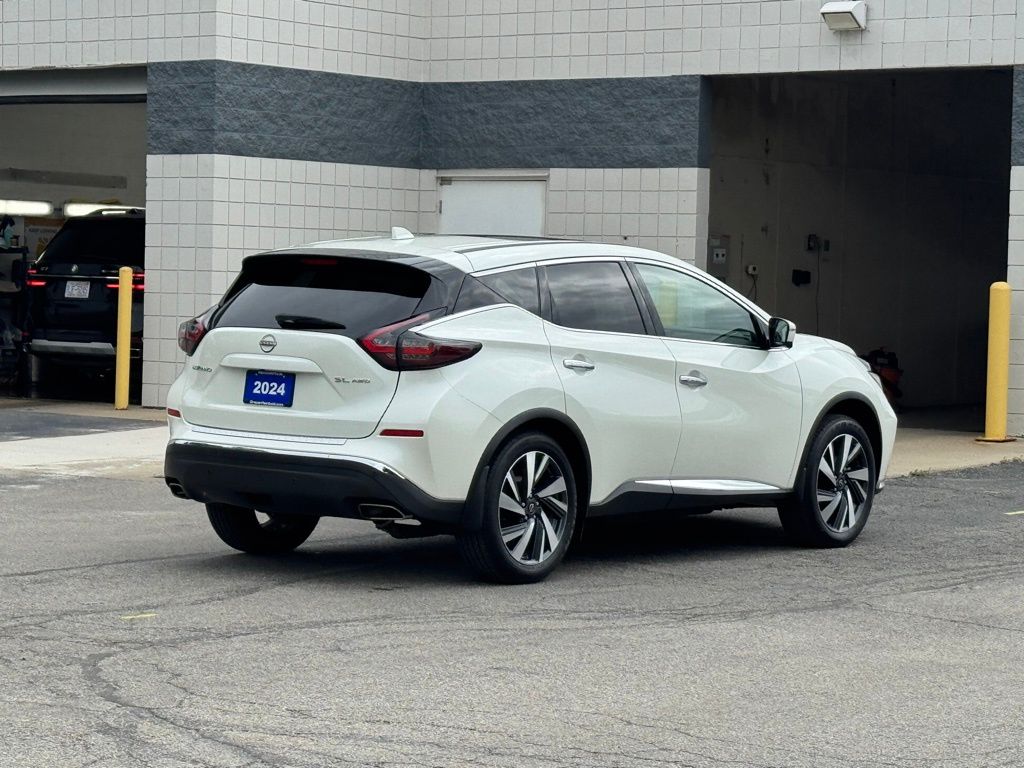 2024 Nissan Murano SL photo 4