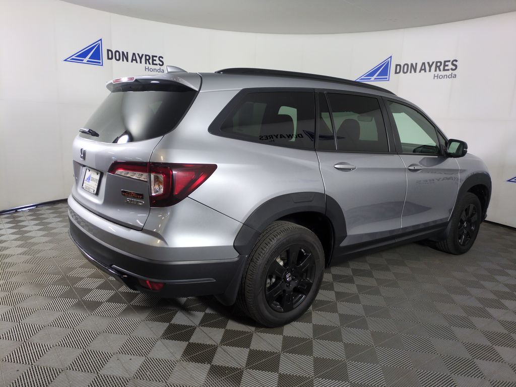 2022 Honda Pilot TrailSport photo 5