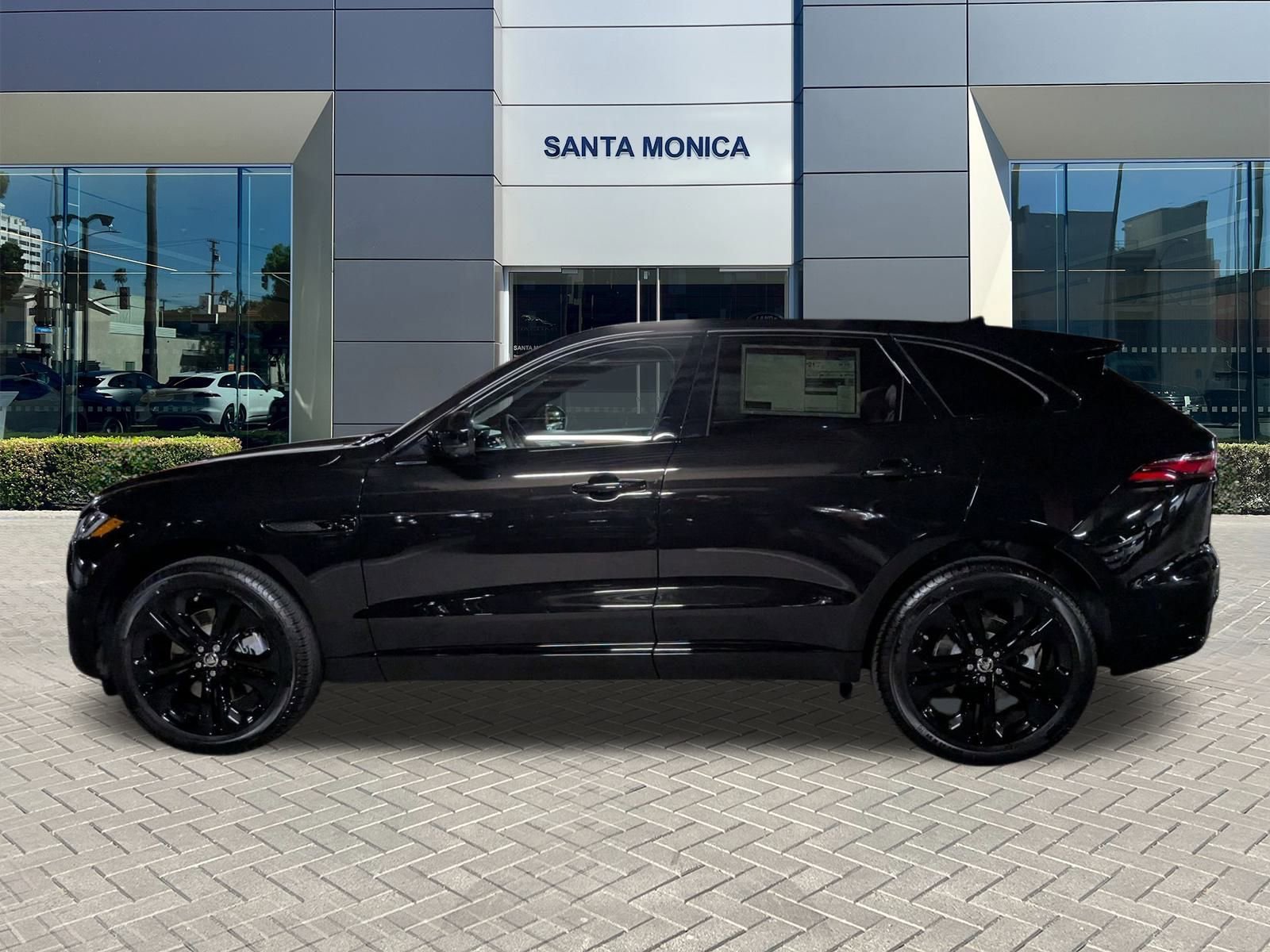 2026 Jaguar F-PACE P400 R-Dynamic S photo 4