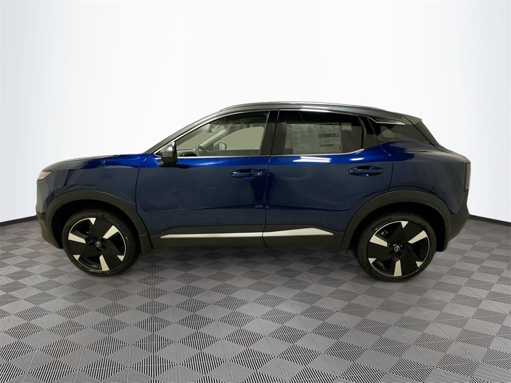 2025 Nissan Kicks SR photo 2