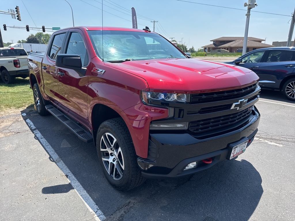 Used 2019 Chevrolet Silverado 1500 LT Trail Boss with VIN 3GCPYFED3KG229373 for sale in White Bear Lake, Minnesota