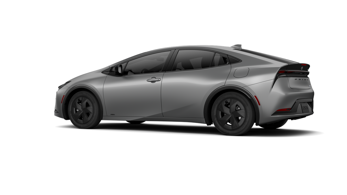 2025 Toyota Prius LE photo 5