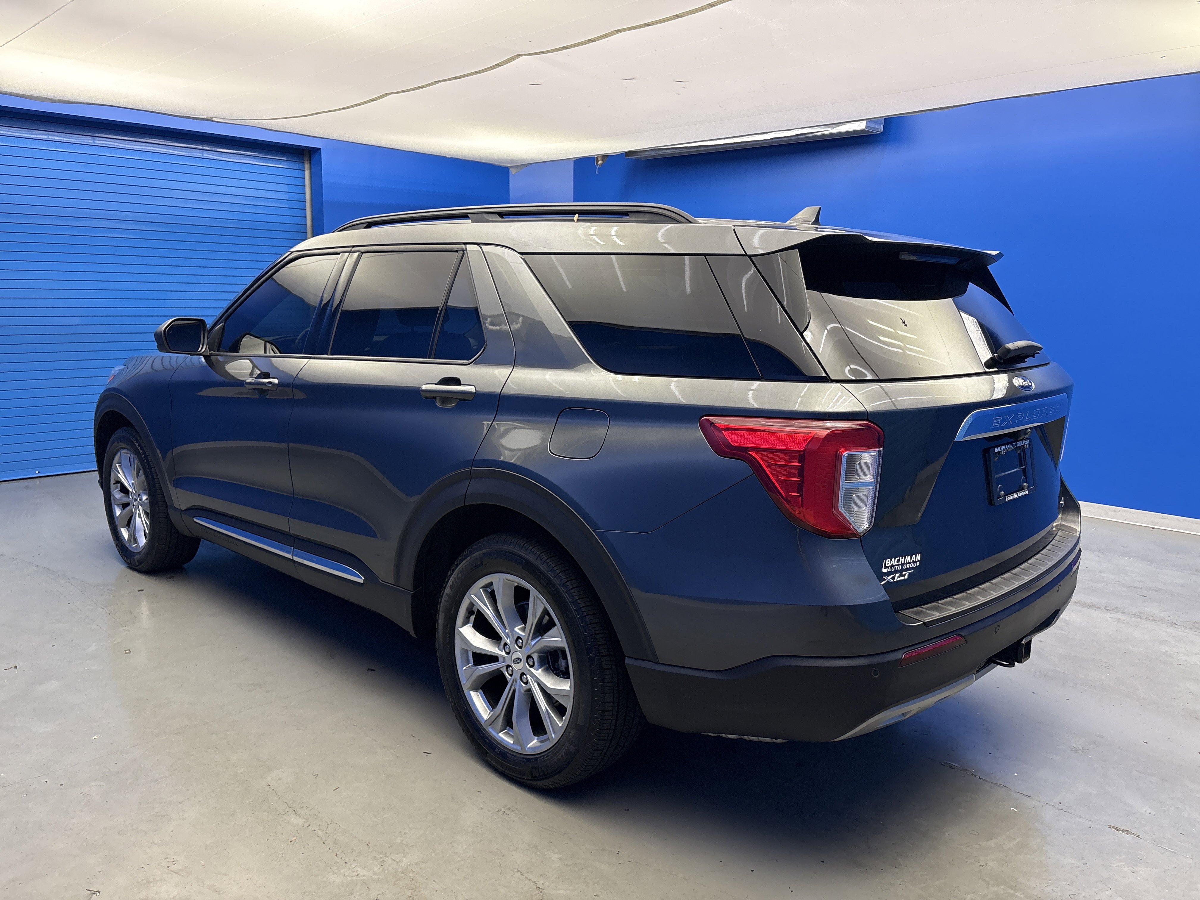 2020 Ford Explorer XLT photo 2