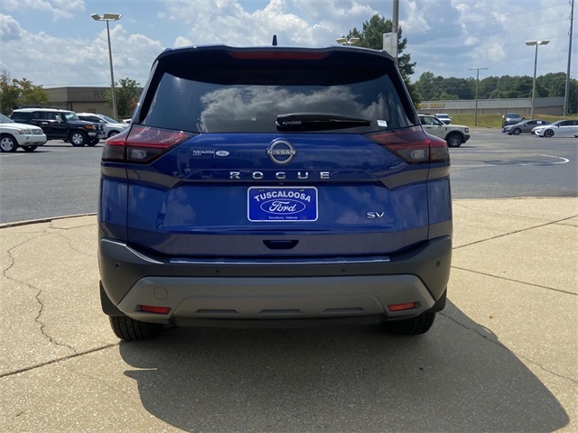 2023 Nissan Rogue SV photo 2
