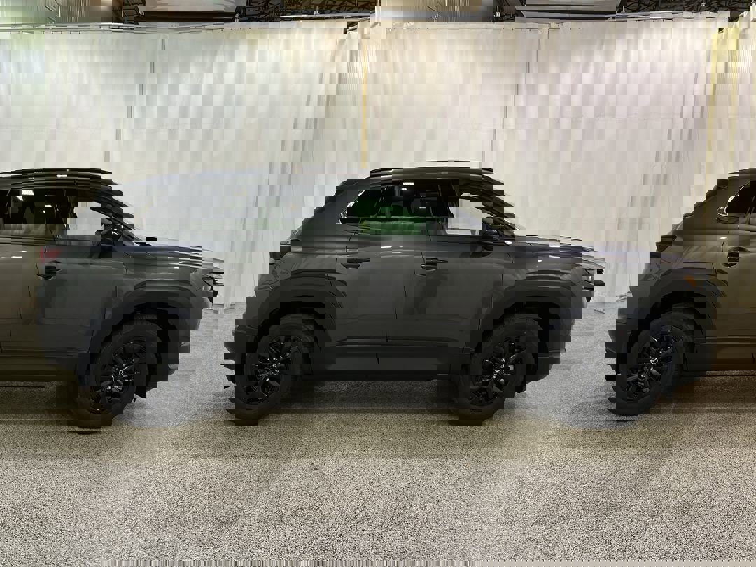 2026 Mazda CX-50 2.5 Premium photo 3