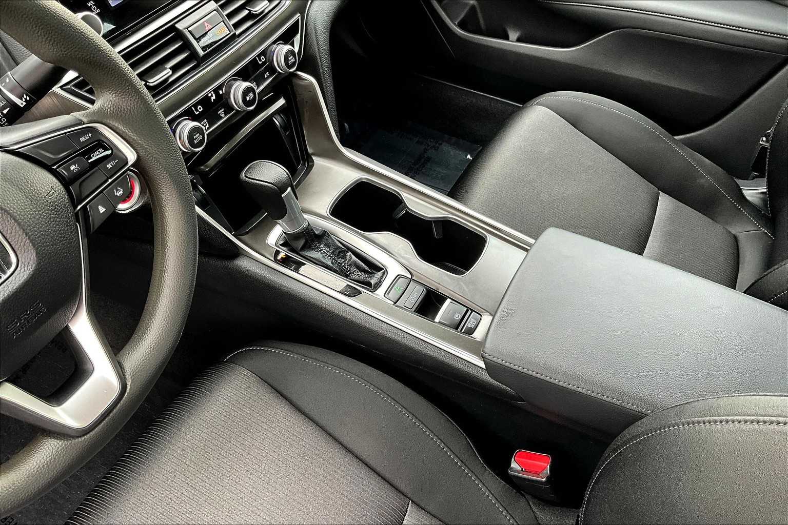 2021 Honda Accord LX photo 16