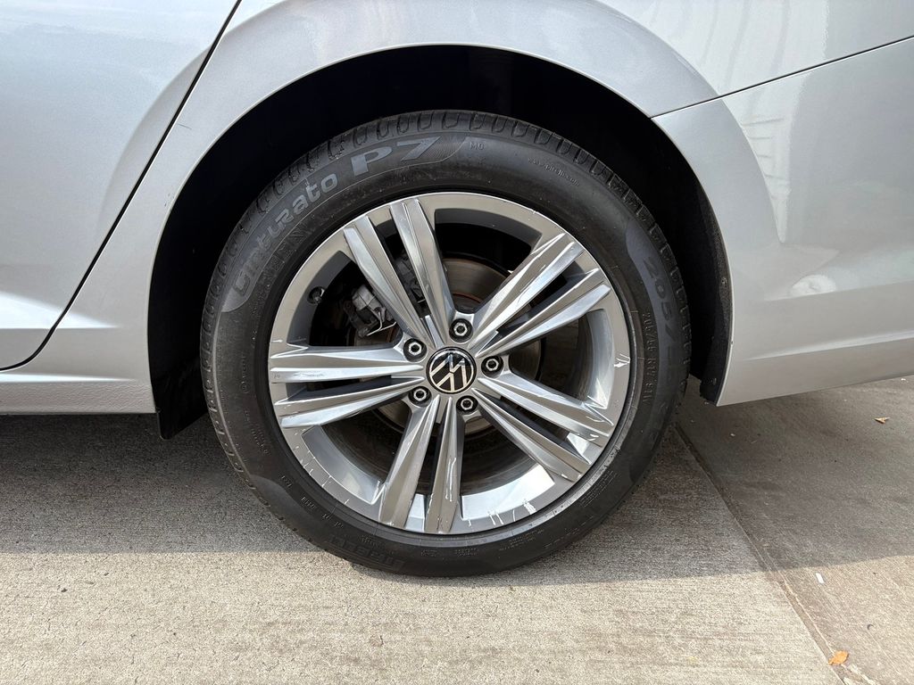2022 Volkswagen Jetta 1.5T SE photo 12
