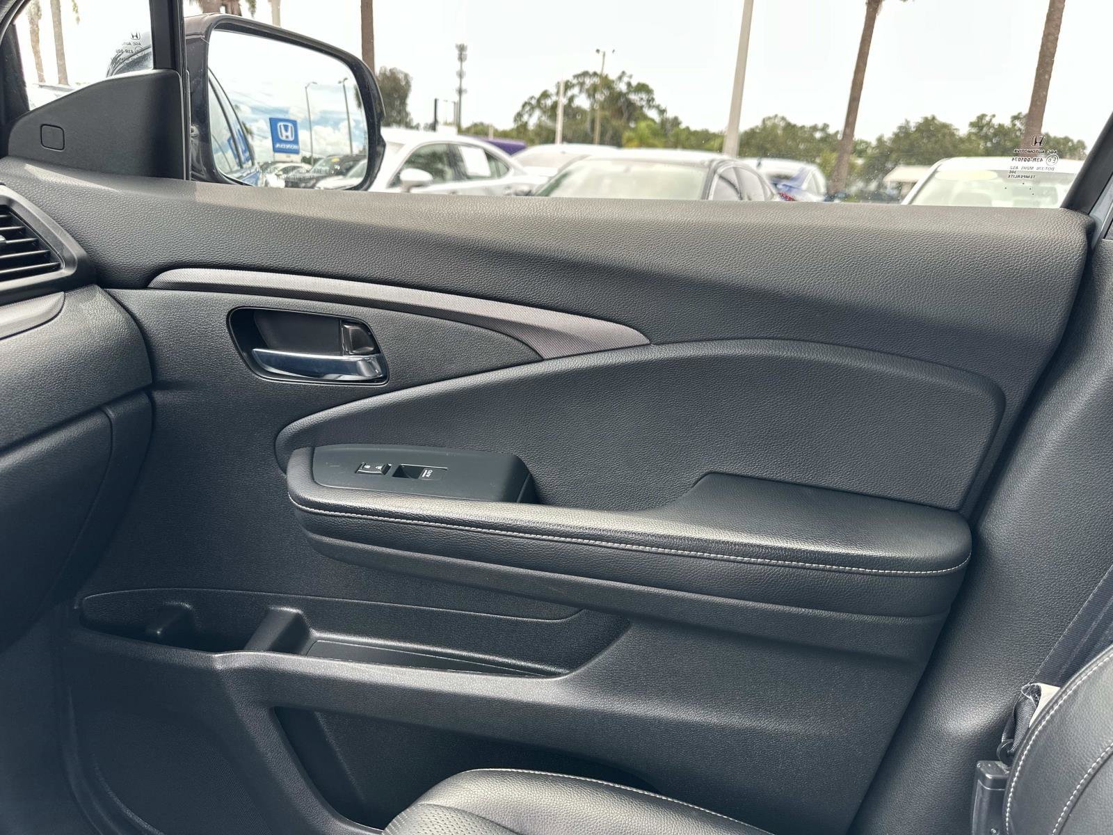 2023 Honda Ridgeline RTL-E photo 22
