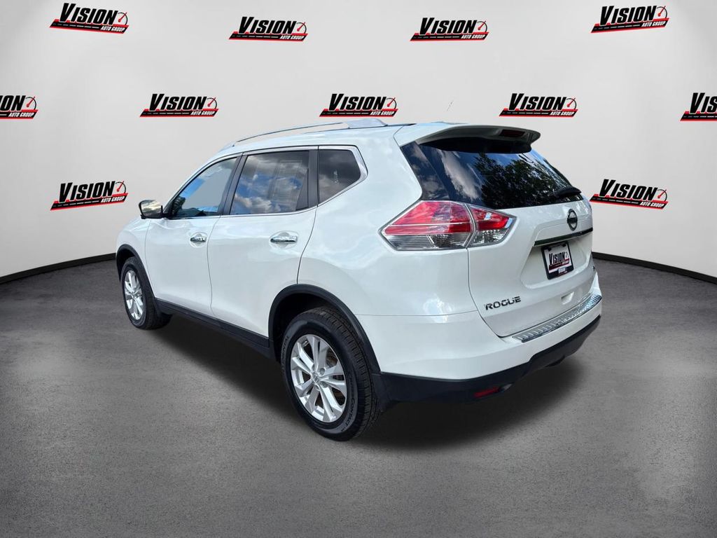 2016 Nissan Rogue SV photo 7