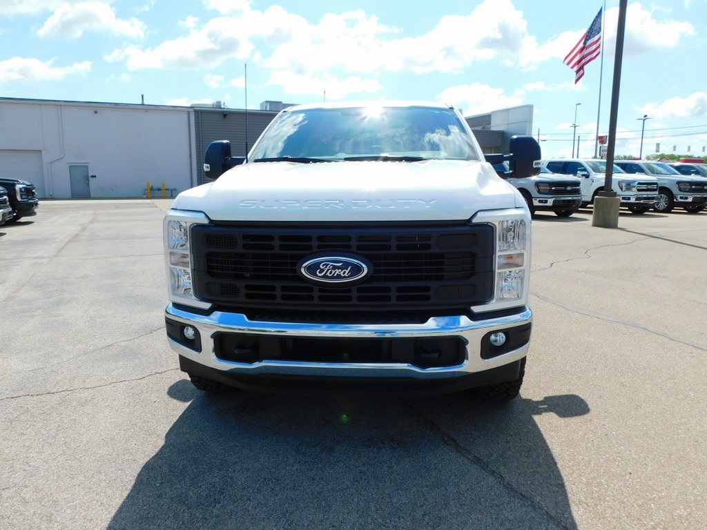 2025 Ford F-350 XL photo 11