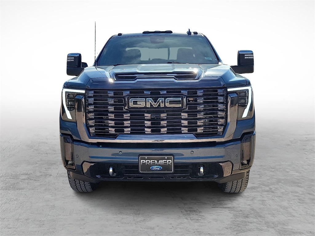 2024 Gmc Sierra 3500 HD Denali Ultimate photo 3