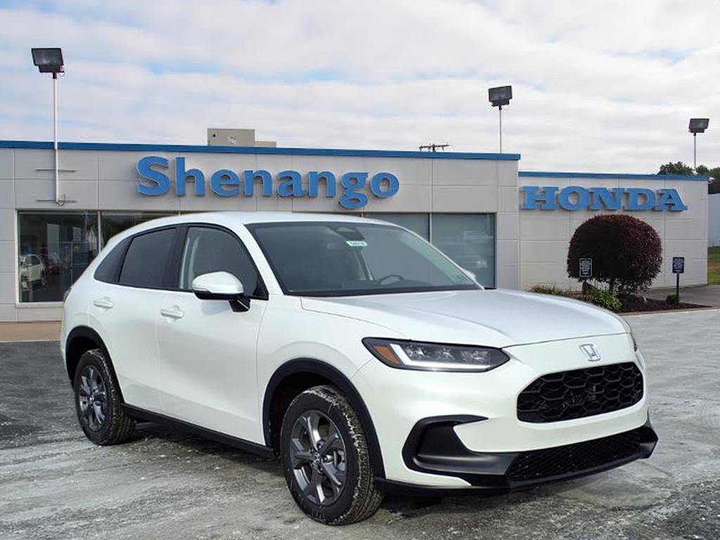 2026 Honda HR-V LX's photo