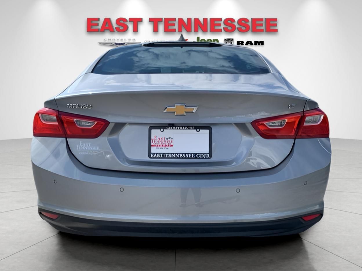 2025 Chevrolet Malibu 1LT photo 4