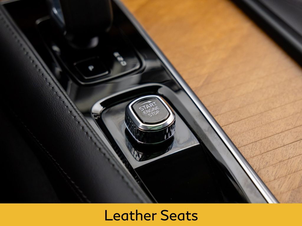 2024 Volvo XC90 Recharge T8 Plus photo 17