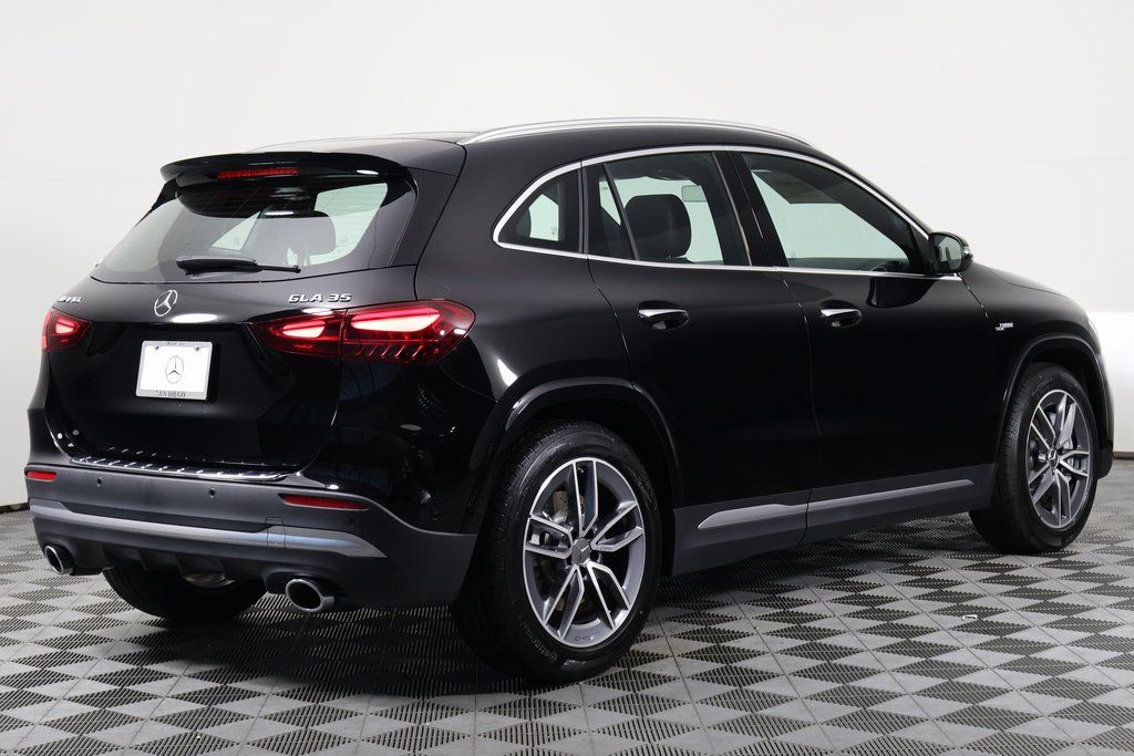 2025 Mercedes Benz GLA 35 AMG 4MATIC photo 2