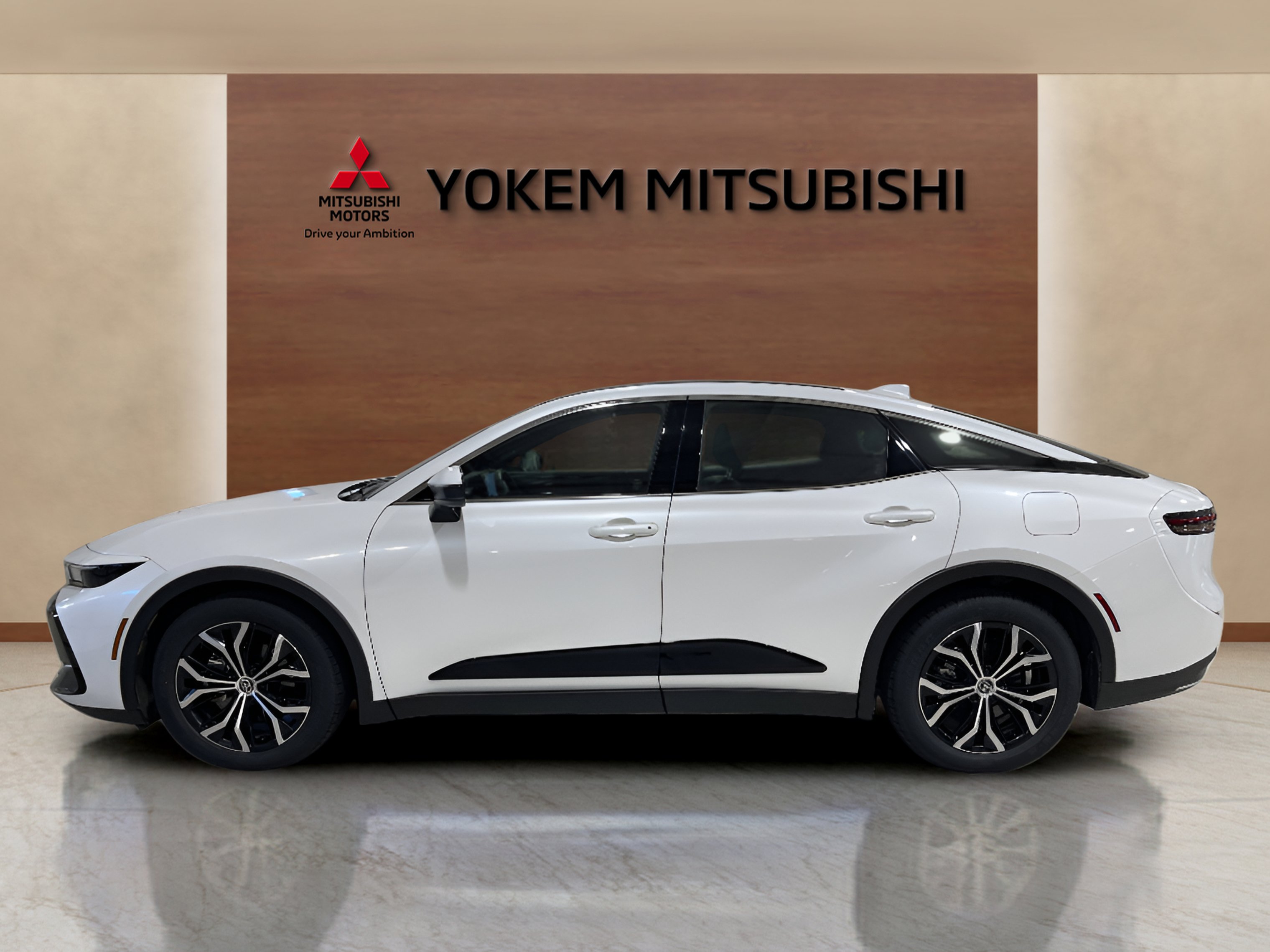 2023 Toyota Crown Limited photo 2