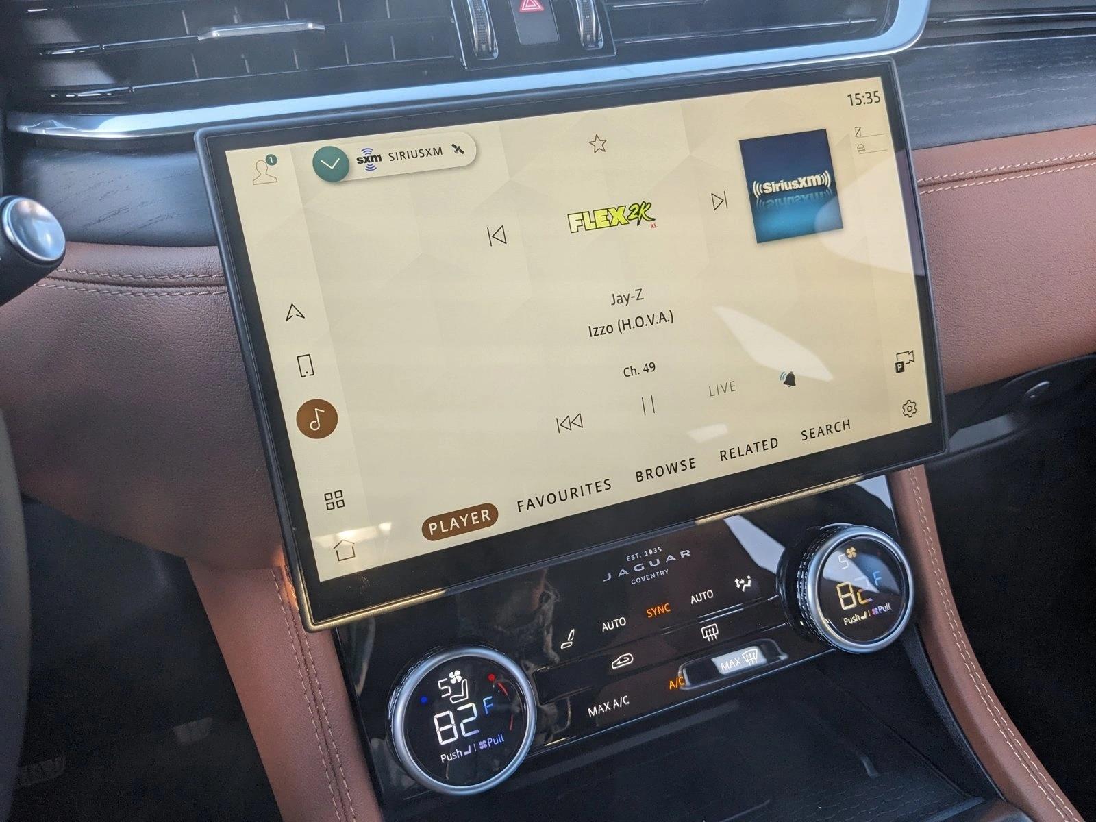 2024 Jaguar F-PACE R-Dynamic S P250 photo 12