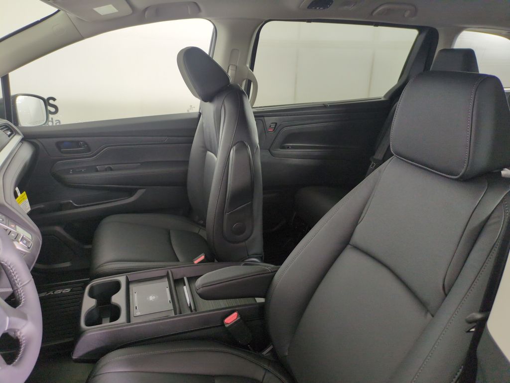 2026 Honda Odyssey EX-L photo 9