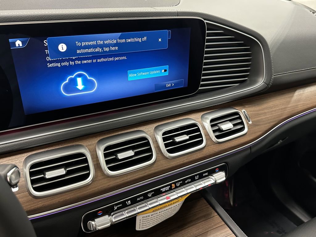 2026 Mercedes Benz GLS 450 4MATIC photo 32