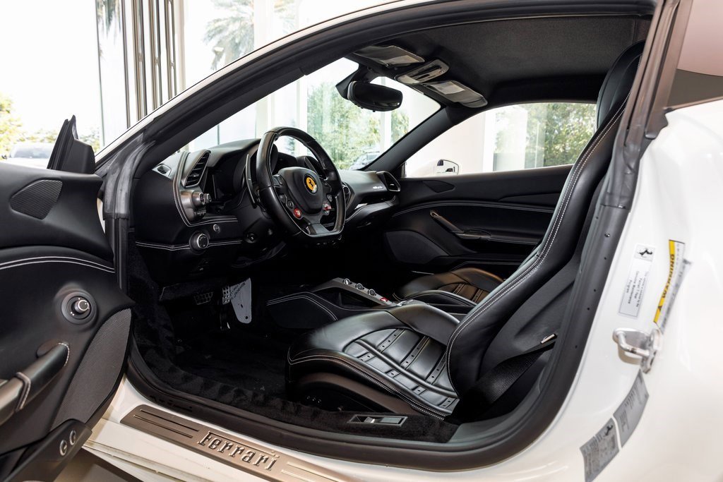 2019 Ferrari 488 GTB photo 23
