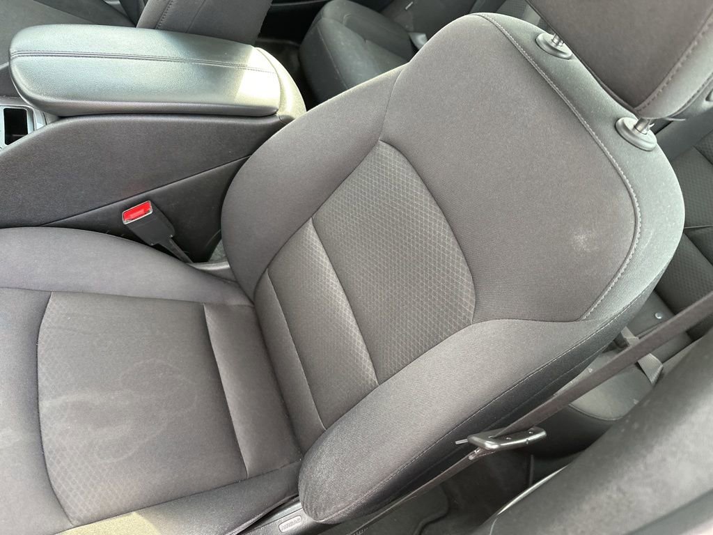 2023 Chevrolet Malibu 1LT photo 3