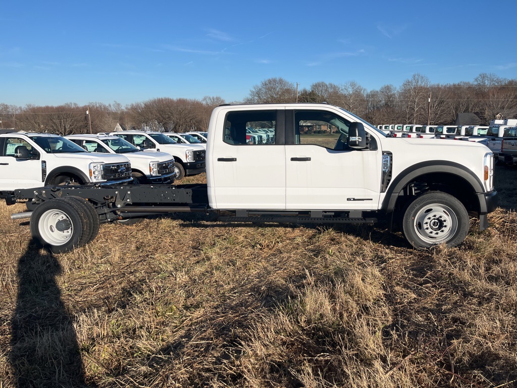 2024 Ford F-450 XL photo 4