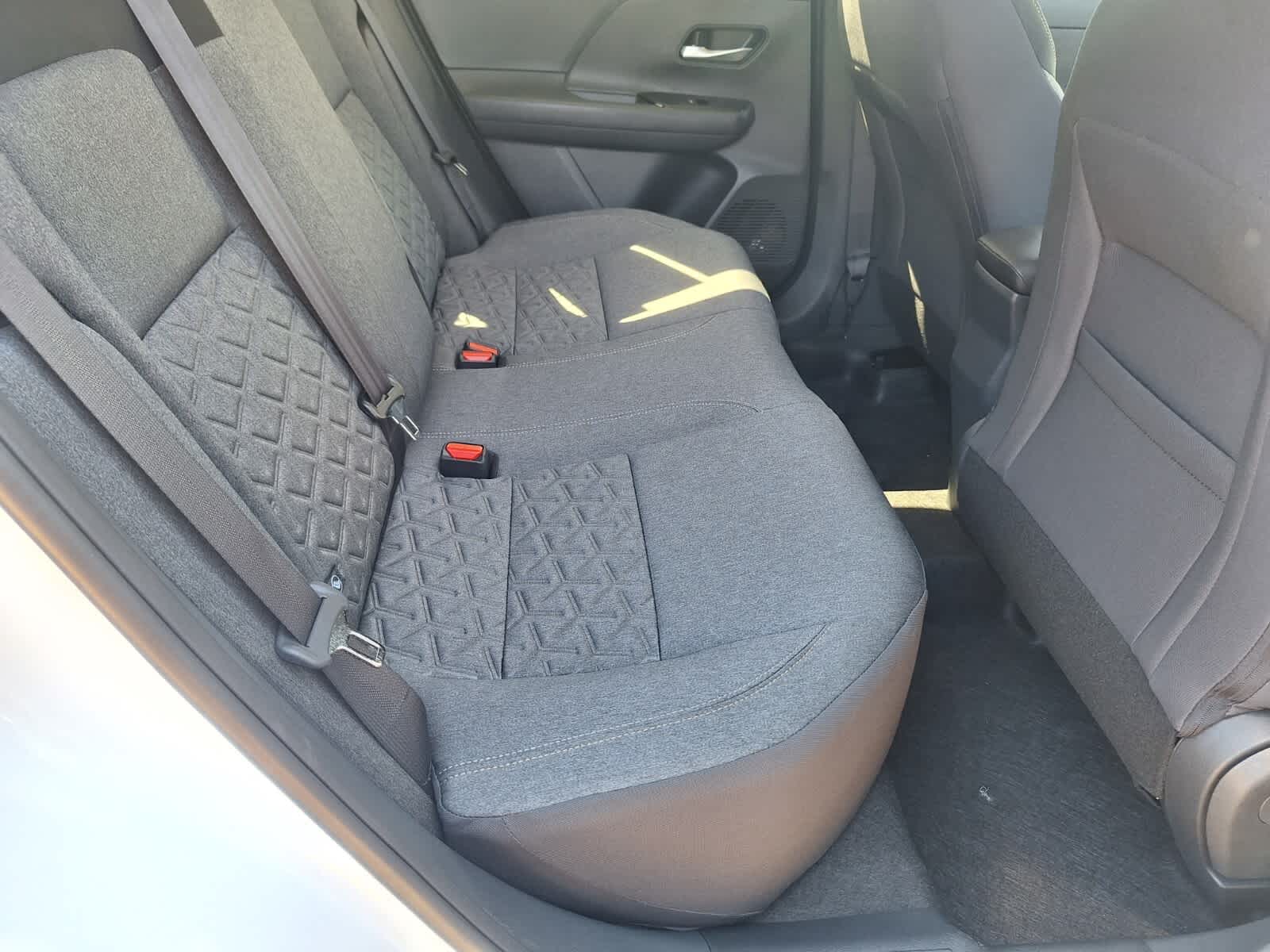 2026 Nissan Kicks SV photo 21