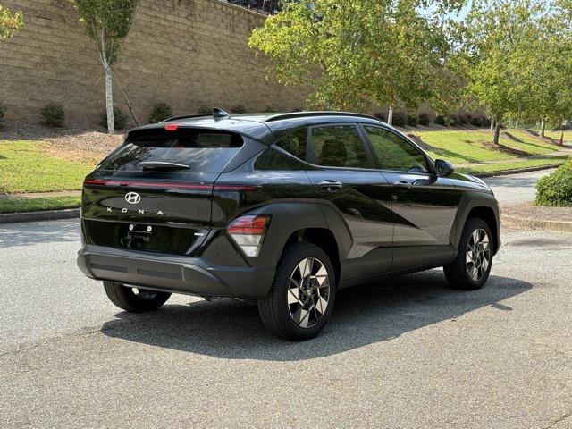 2025 Hyundai Kona SEL photo 3