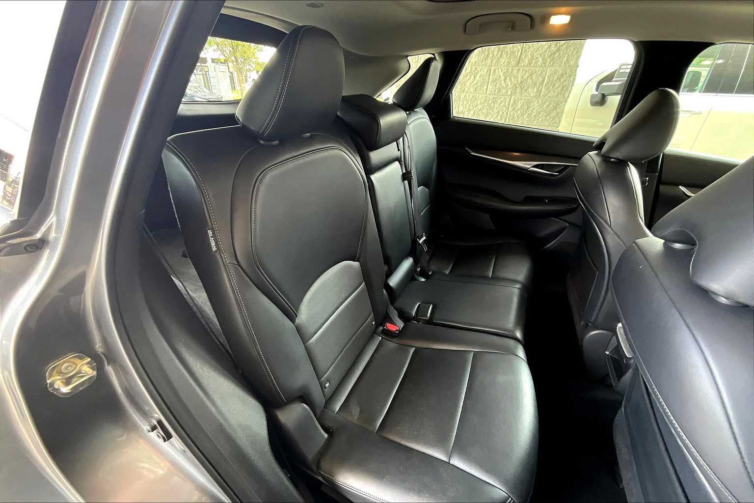 2024 Infiniti QX50 Luxe AWD photo 19
