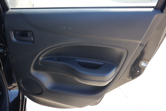 2022 Mitsubishi Mirage ES photo 18