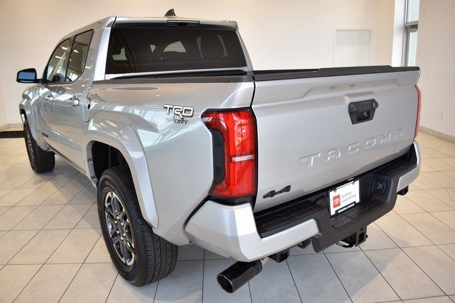 2025 Toyota Tacoma TRD Sport photo 6