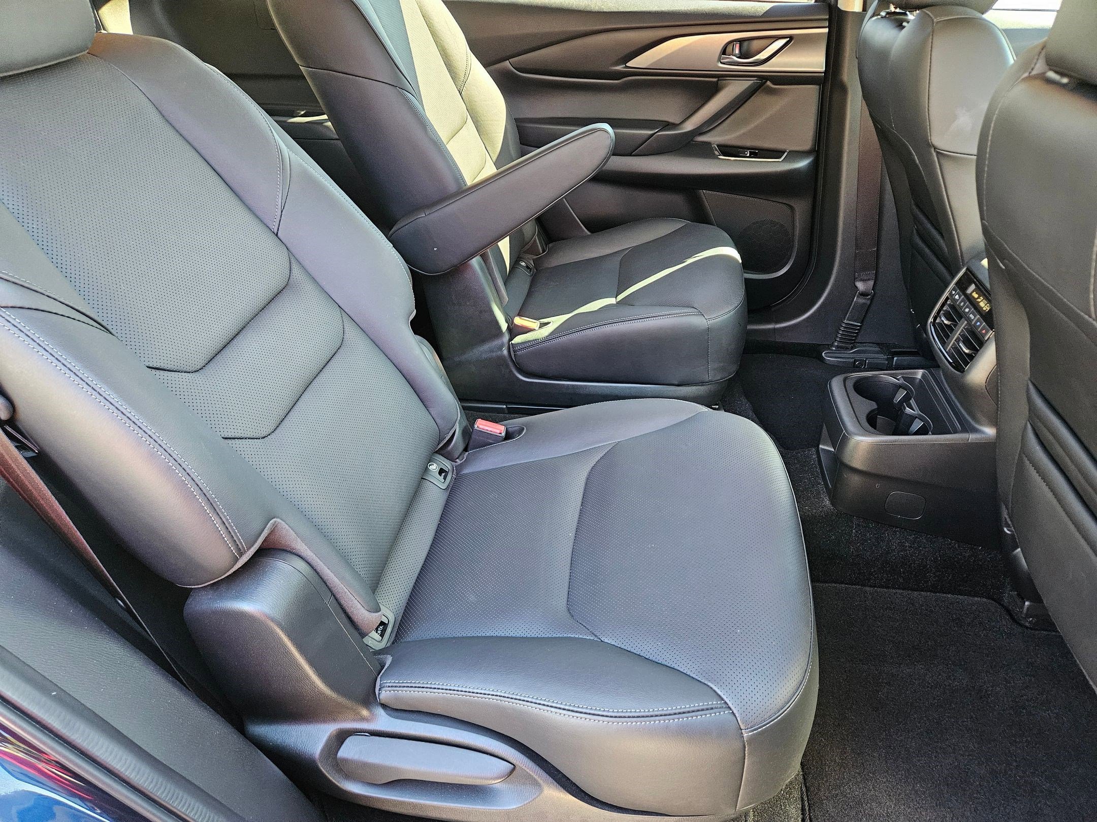 2023 Mazda CX-9 Touring photo 19