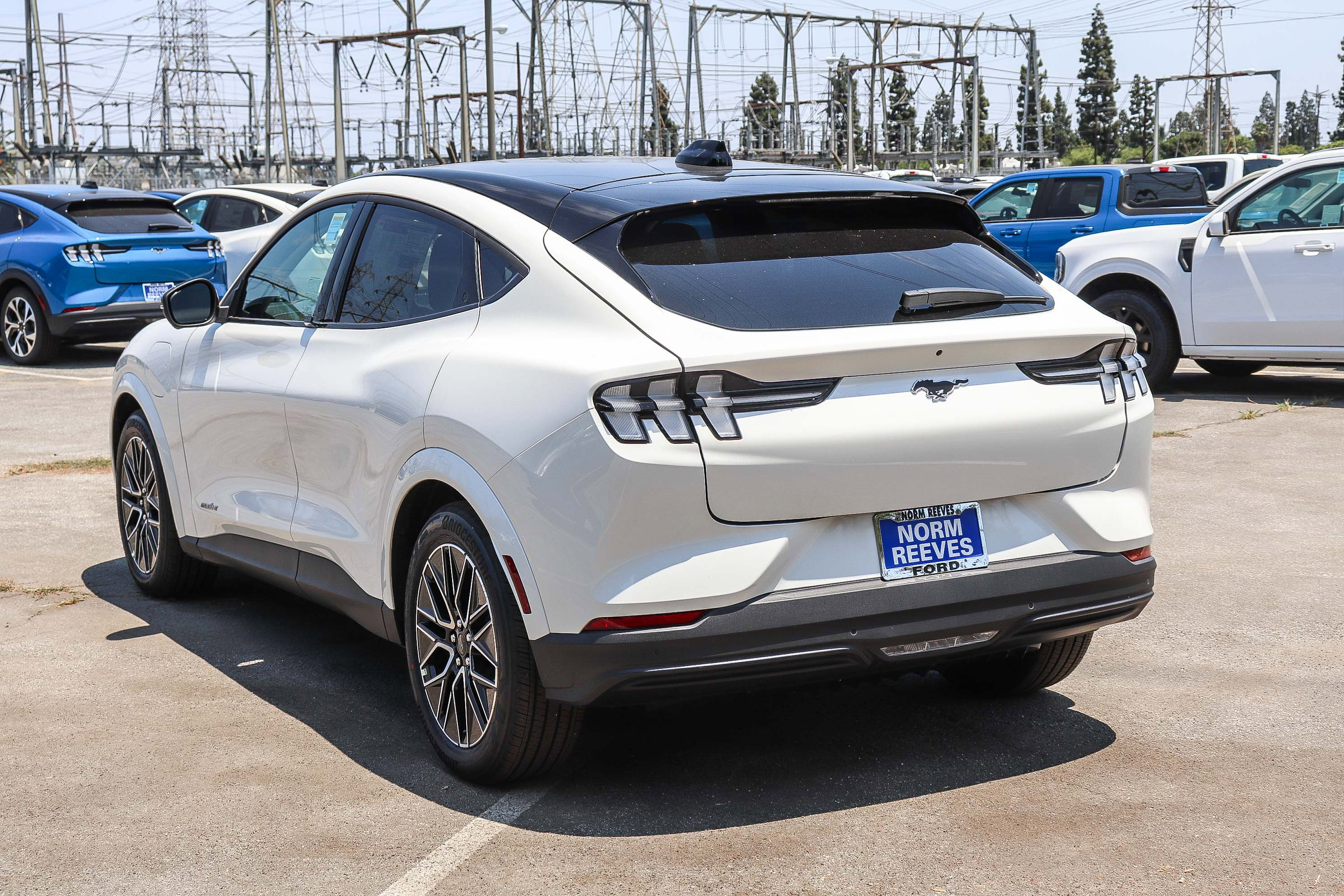 2025 Ford Mustang Mach-E Premium