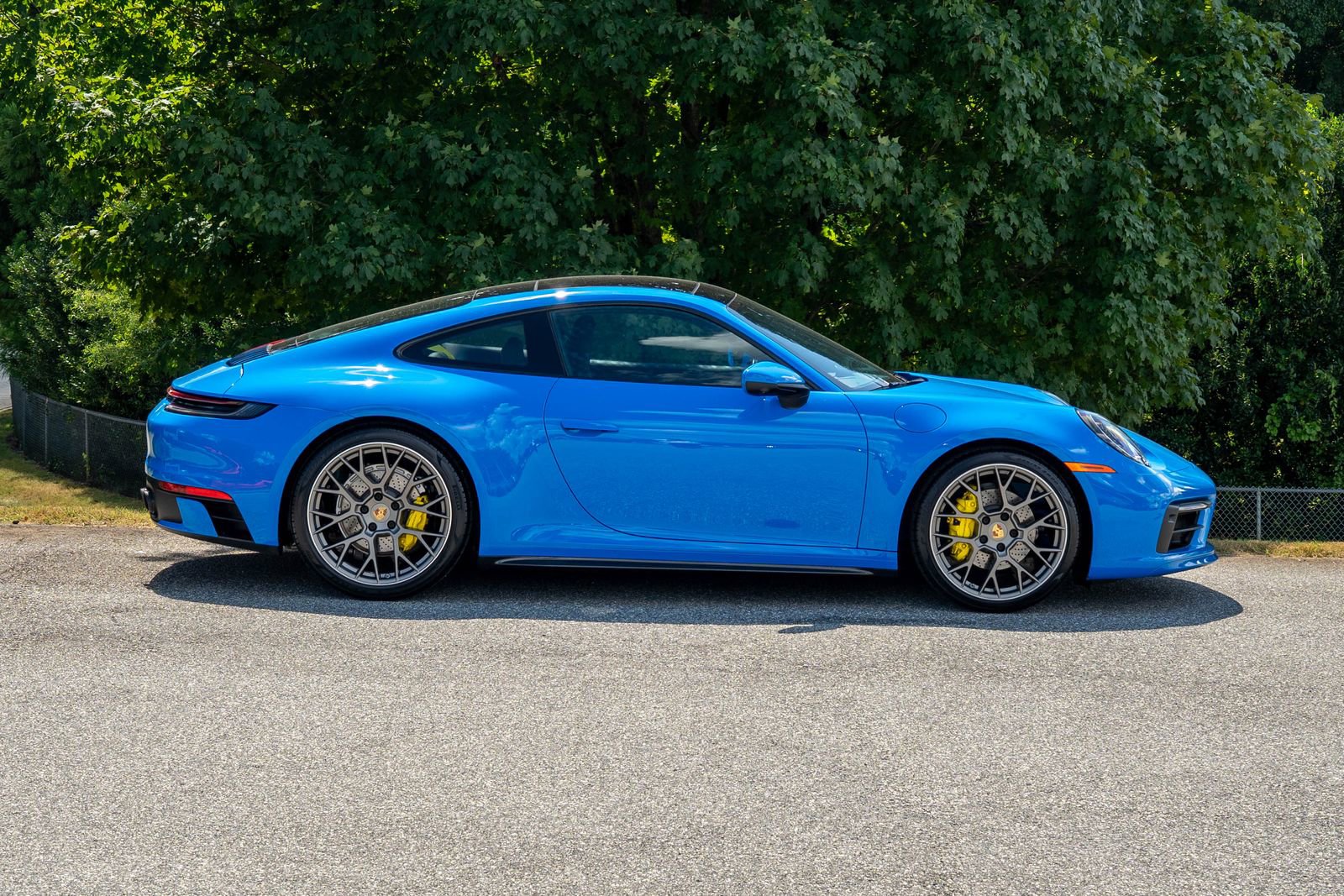2022 Porsche 911 4 photo 8