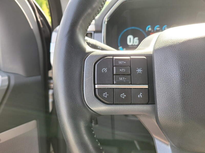 2022 Ford F-150 Lariat photo 21