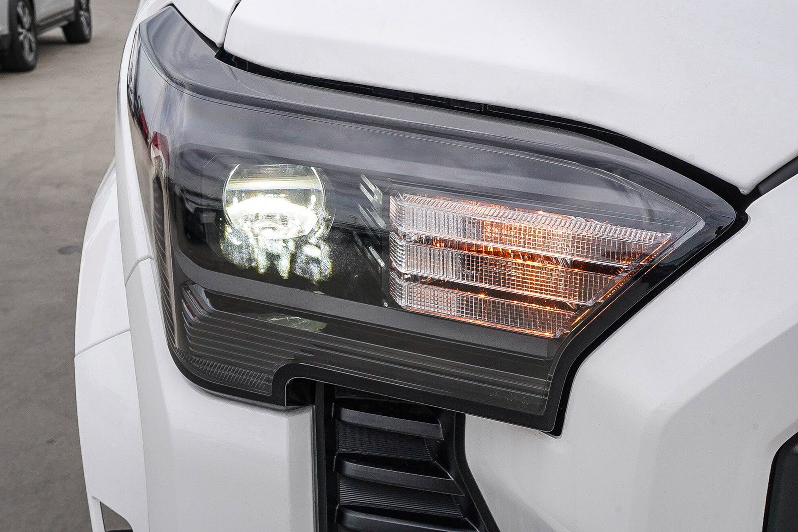 2025 Toyota Tacoma SR photo 9