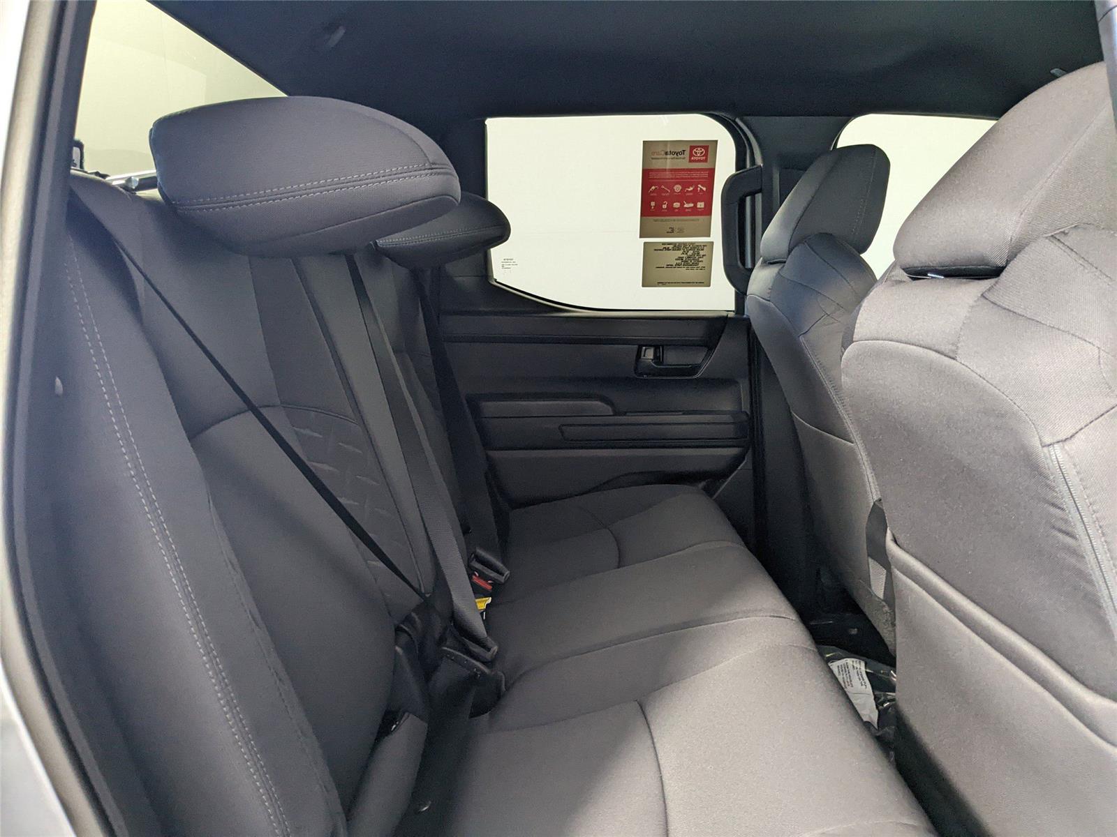 2025 Toyota Tacoma SR5 Double Cab photo 2