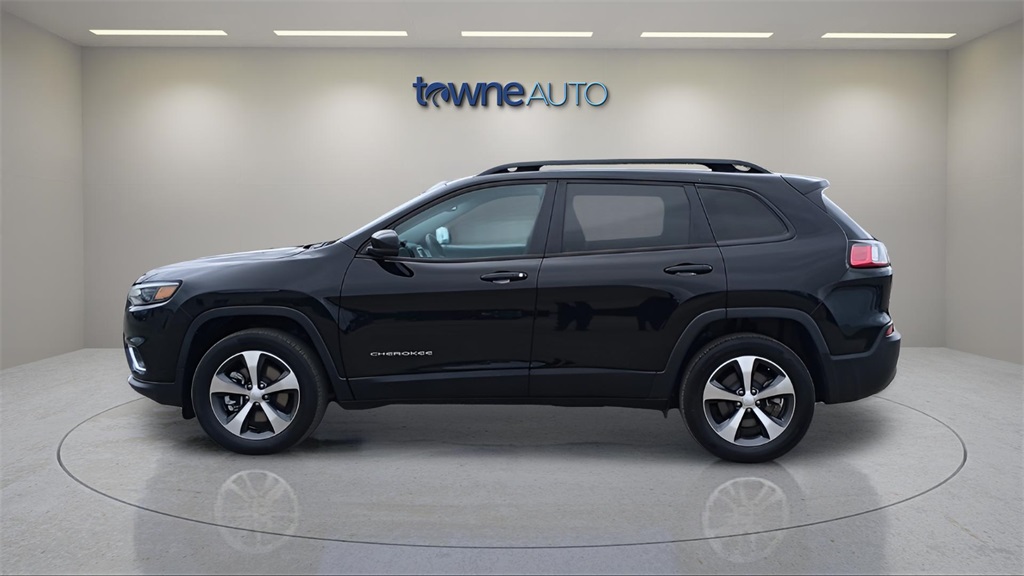 2022 Jeep Cherokee Limited photo 2