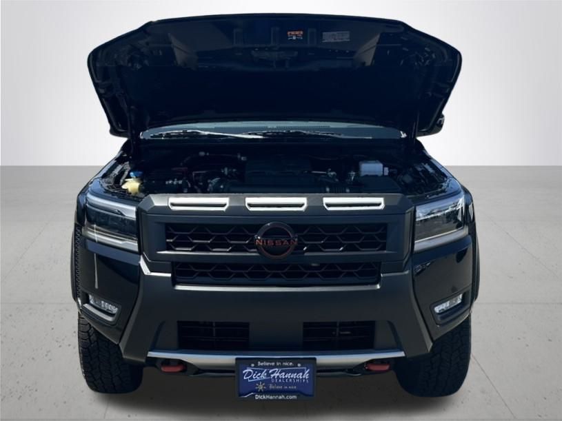 2025 Nissan Frontier PRO-4X photo 3