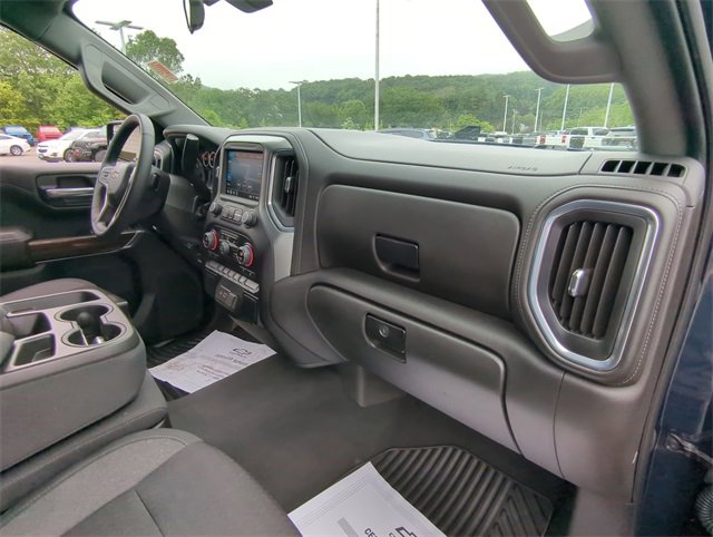 2022 Chevrolet Silverado 1500 LT photo 19