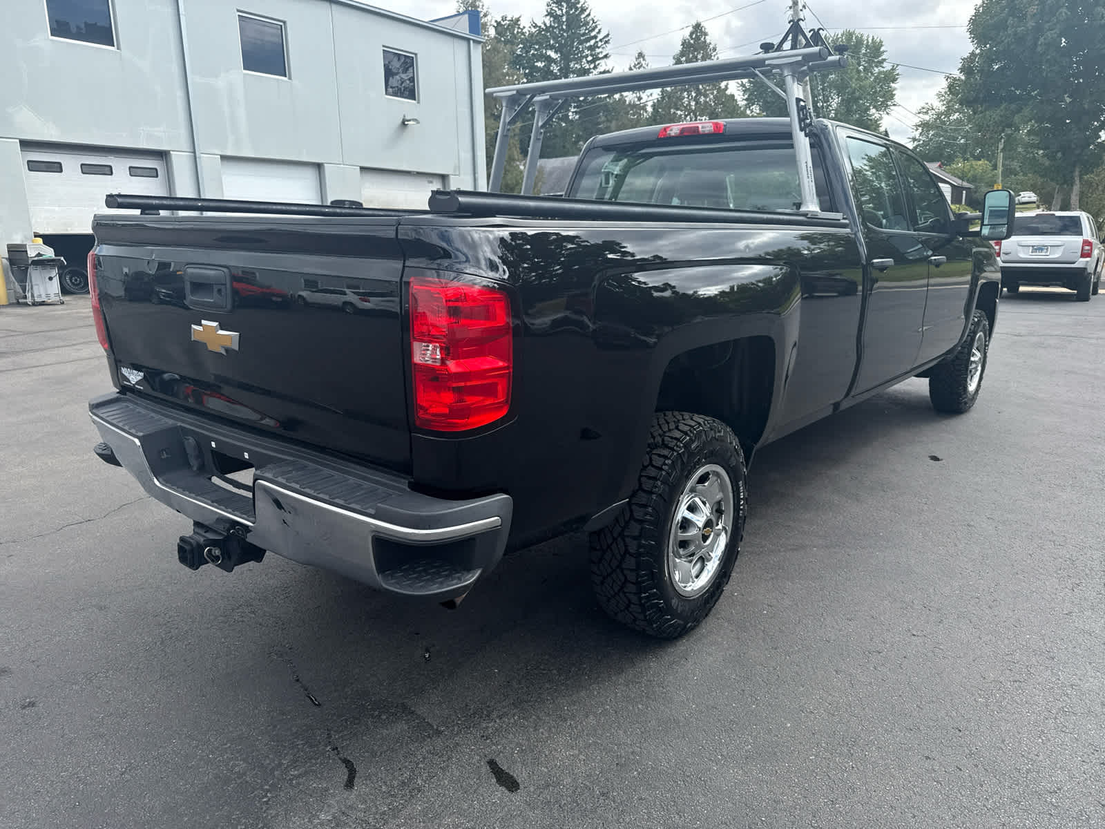 2015 Chevrolet Silverado 2500HD Work Truck photo 3